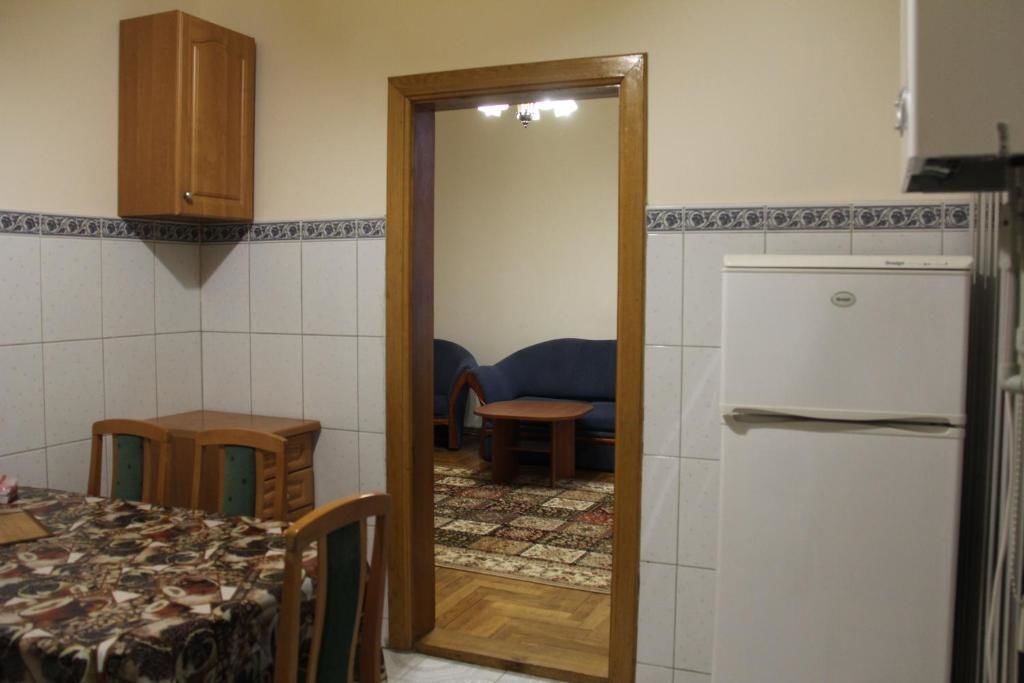 Апартаменты Apartments Domovik ,Kirilla i Mefodiya, 5 Мукачево-57